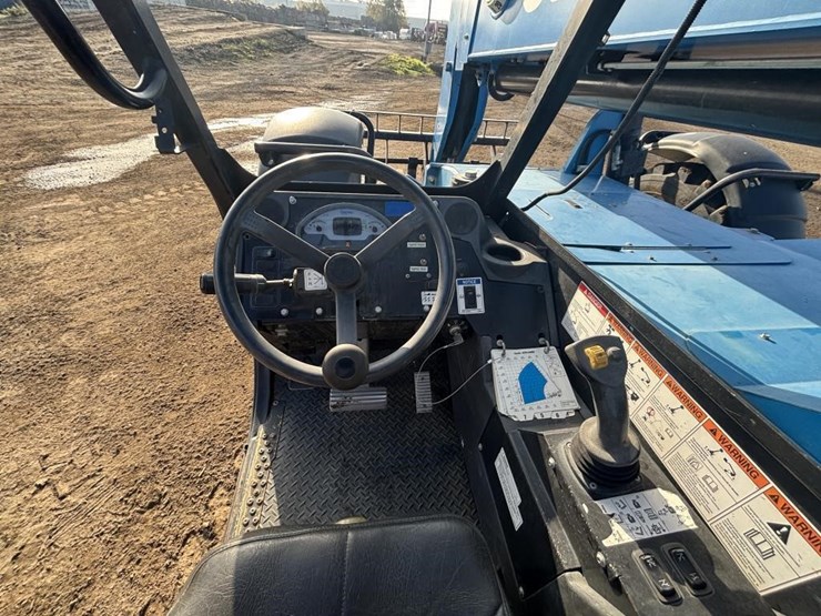 2018-genie-gth1056-image-29