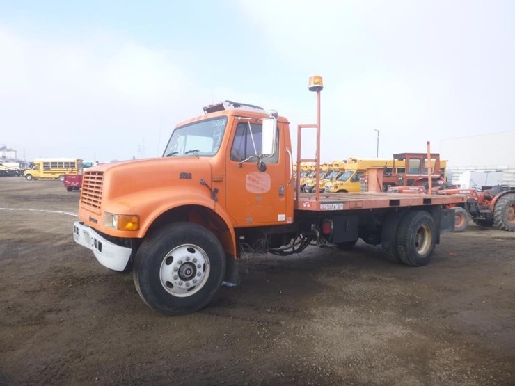 international-4700-image-1