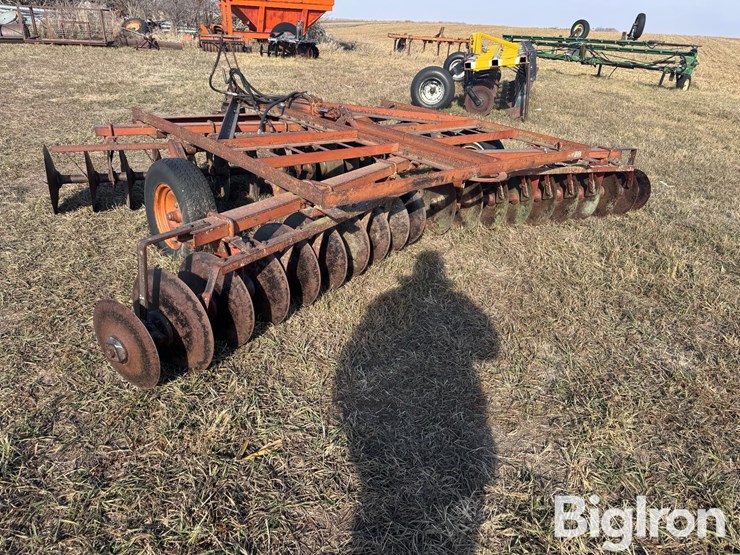 international-12-image-7