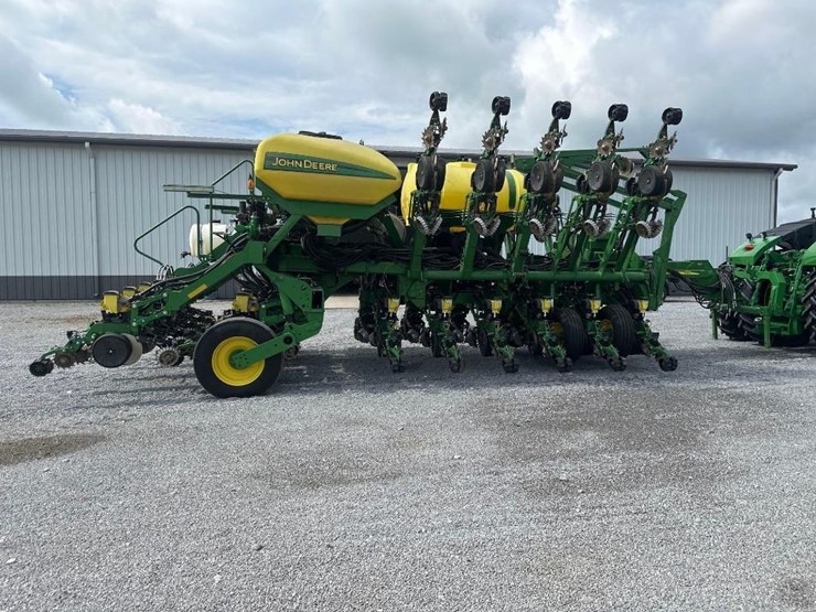 john-deere-1790-image-8