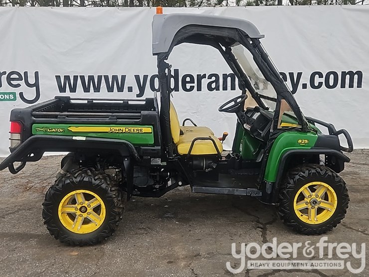 2013-john-deere-gator-image-6