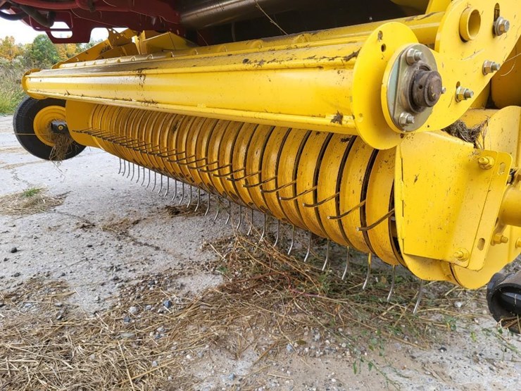 2021-new-holland-450-image-12