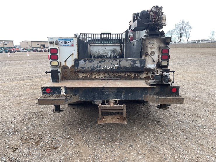 2014-ford-f550-image-4