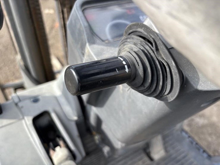 caterpillar-c3000-image-19