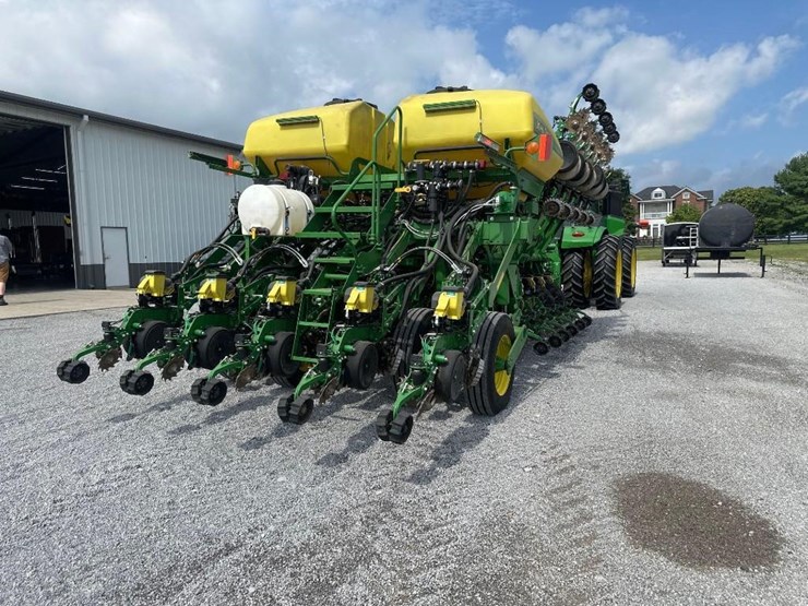 john-deere-1790-image-6