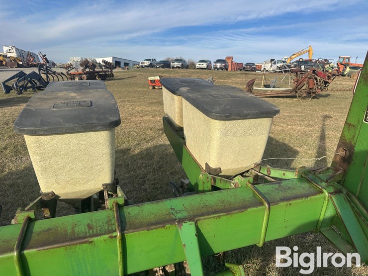 john-deere-7000-image-20