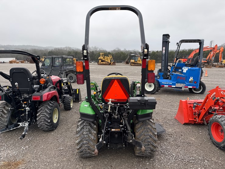 john-deere-1023e-image-7