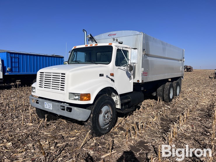 1995-international-4900-image-1
