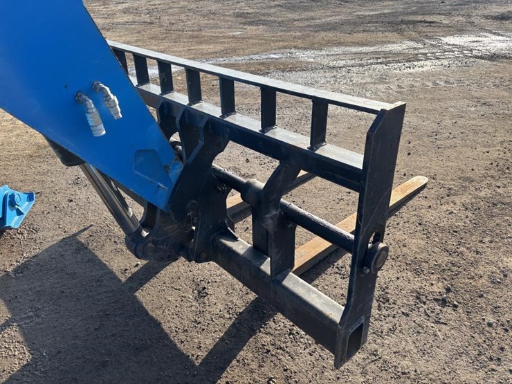 2018-genie-gth1056-image-12