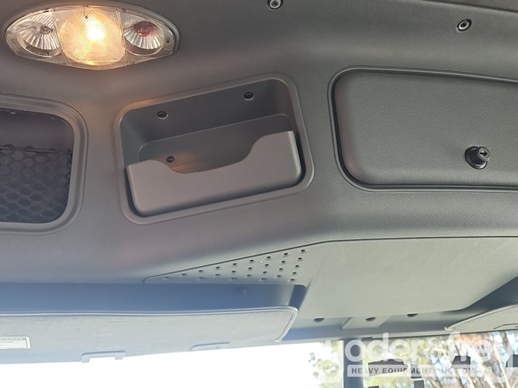 2018-freightliner-cascadia-image-58