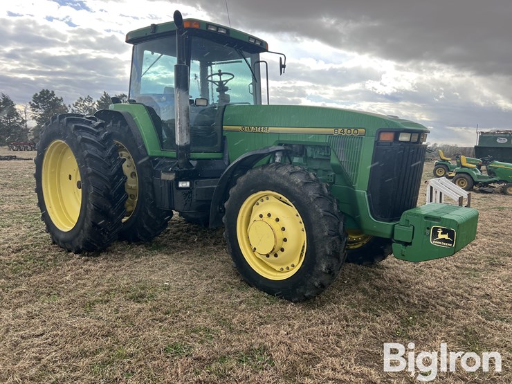 john-deere-8400-image-3