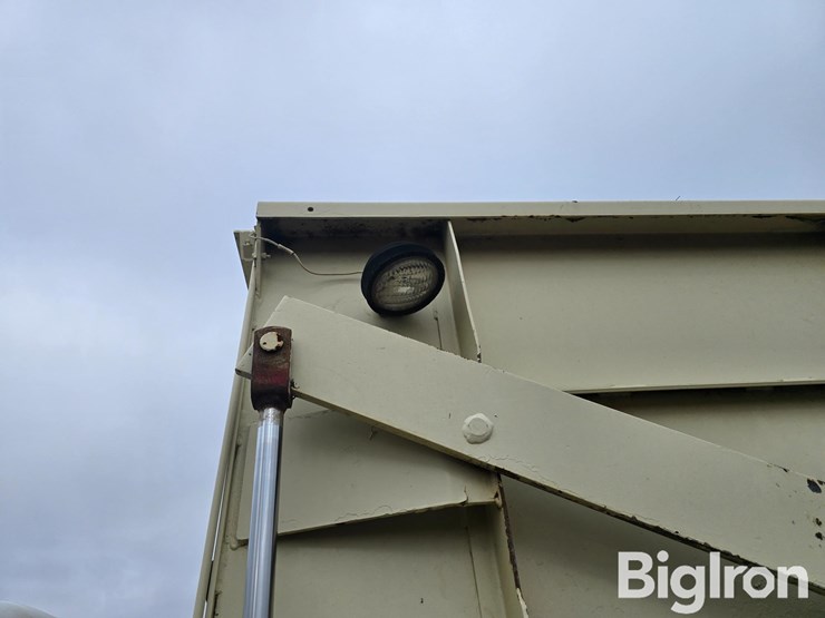 1995-international-4700-image-15