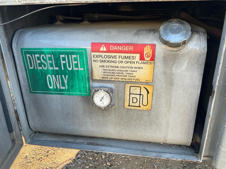 skyjack-sj8850rt-image-19