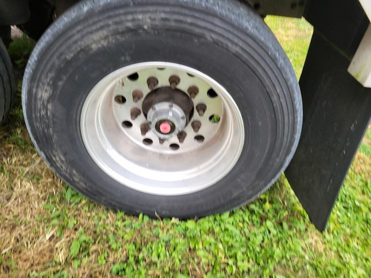 2013-timpte-hopper-image-21