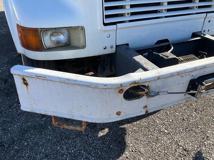 2001-international-4900-image-10