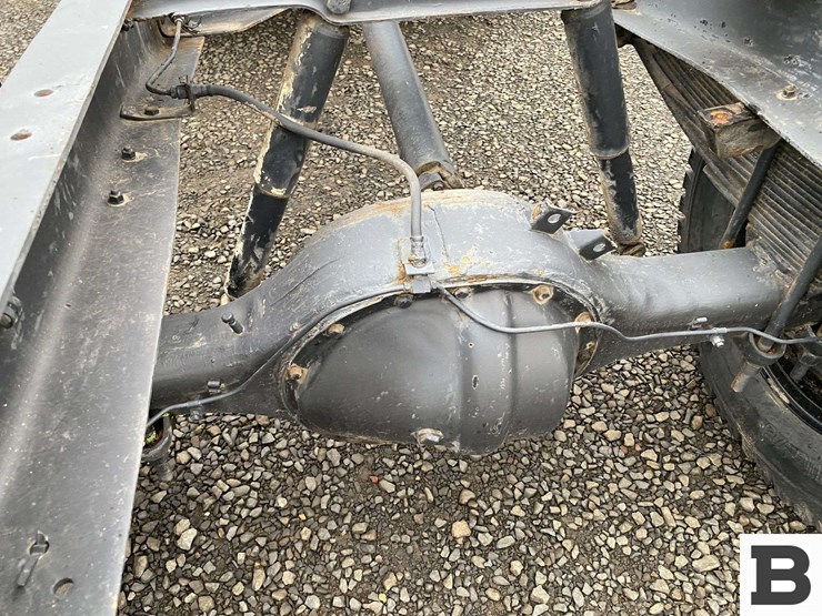 chevrolet-cheyenne-truck---caution-image-20