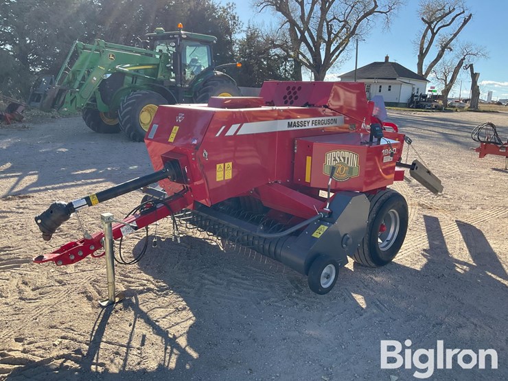 massey-ferguson-1840-image-3