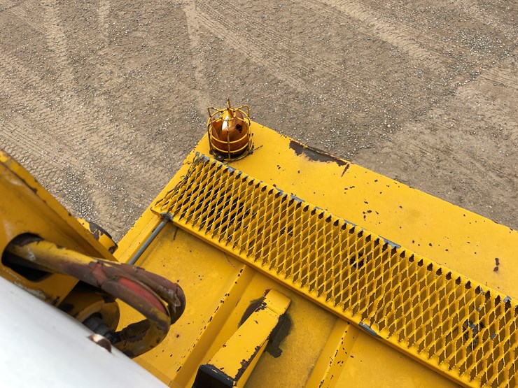 gmc-topkick-image-56