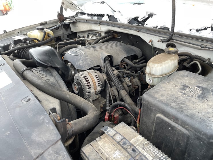 #1163-•-2003-chevrolet-service-truck-(has-mn-title)-image-6