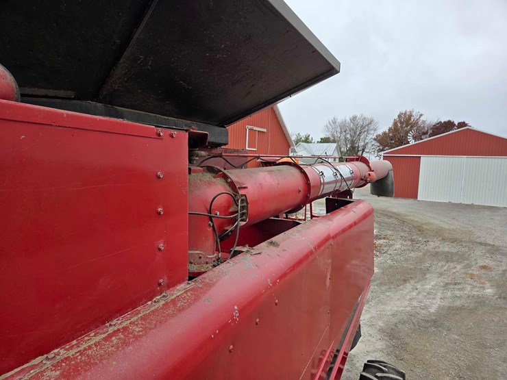 case-ih-1680-image-13