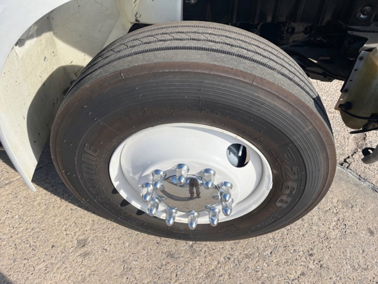 international-durastar-4300-image-11