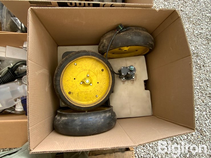 john-deere-7200-image-17