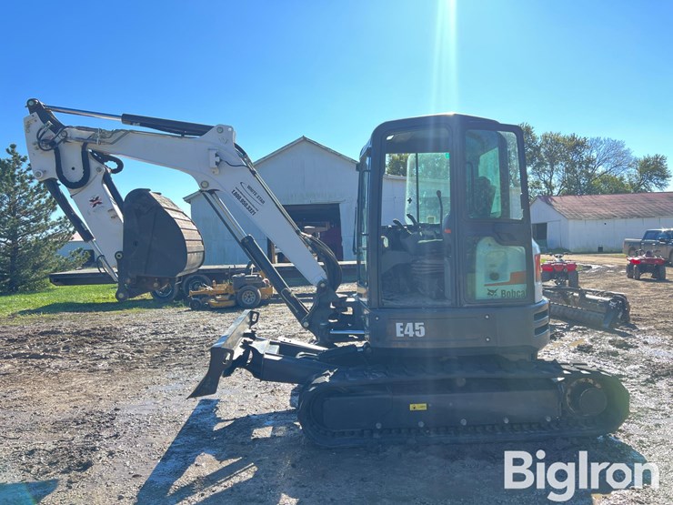 bobcat-e45-image-4