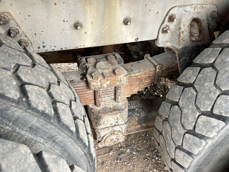 #1119-•-2009-freightliner-digger-derrick-(has-mn-title)-image-26