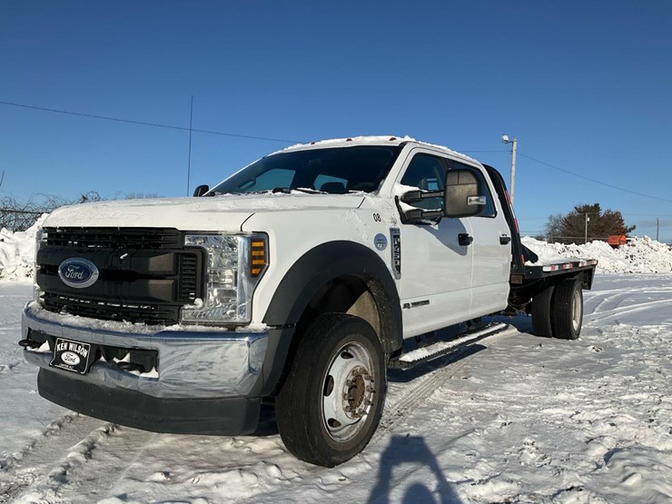 2019-ford-f450-xl-image-1