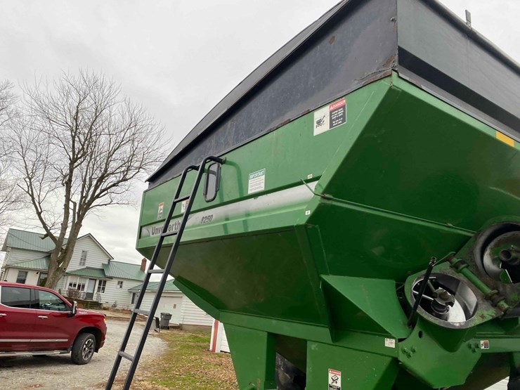 unverferth-8250-image-55