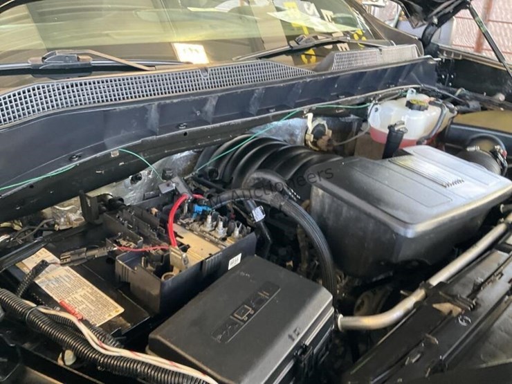 2019-chevrolet-silverado-1500-image-13