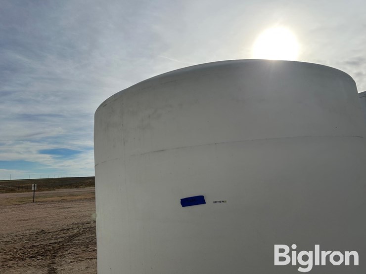 3,000-gallon-flat-bottom-tank-image-11