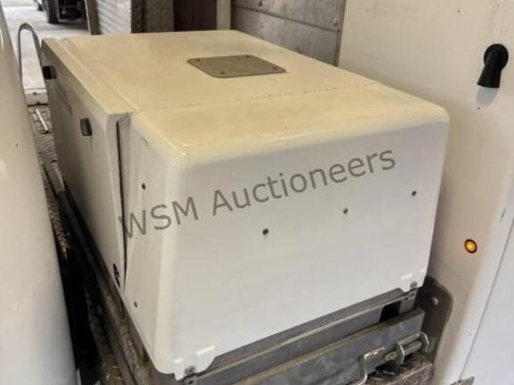 chevrolet-silverado-3500hd-image-13