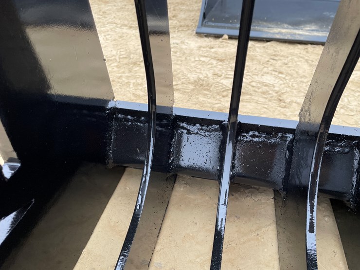 #2560-•-new-kc-72"-fine-skeleton-skid-steer-bucket-image-11