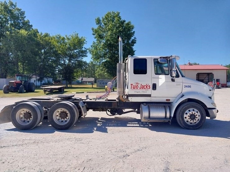 2006-international-8600-image-6