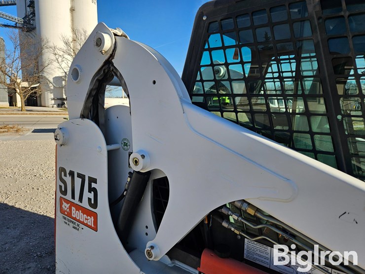 2011-bobcat-s175-image-16