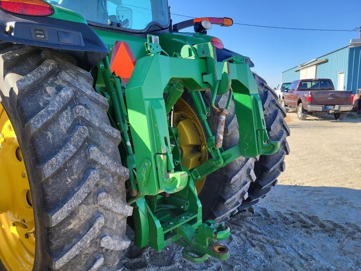 john-deere-8335r-image-28
