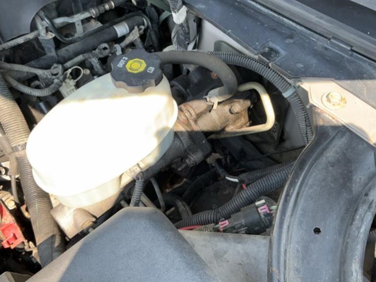 2005-chevrolet-silverado-2500hd-image-65