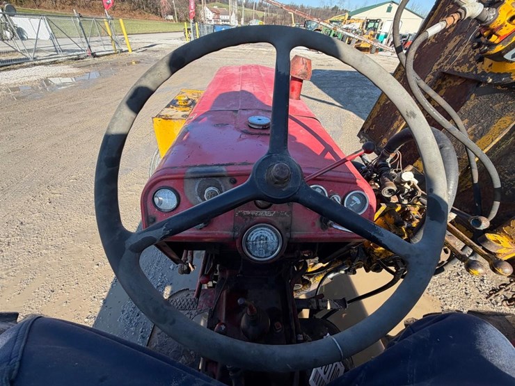 international-b414-image-24