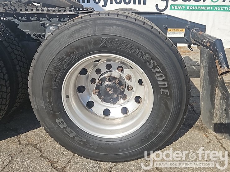 2018-freightliner-cascadia-image-10