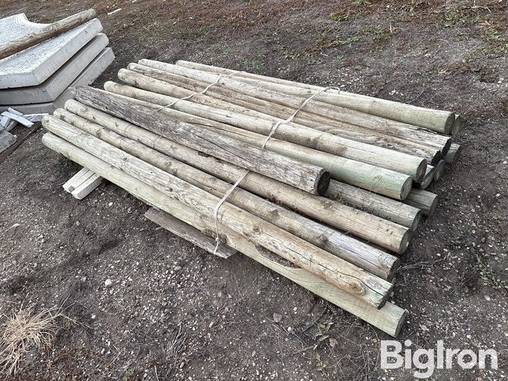 wood-posts-image-1