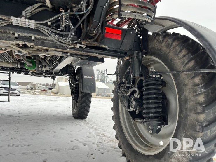 case-ih-patriot-3340-image-34