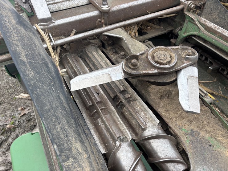 #1561-•-2022-john-deere-c12fc-image-3