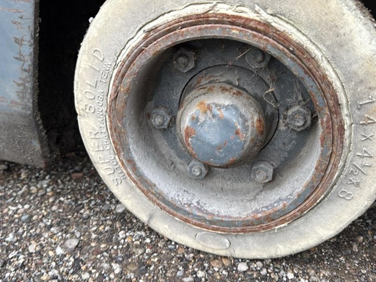 #1360-•-kalmar-dc-25-forklift*-image-20