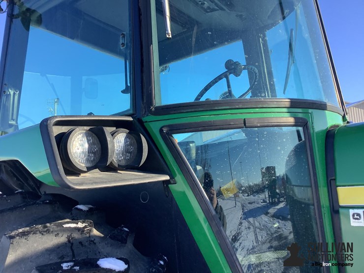 john-deere-4240-image-16