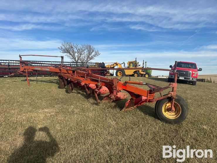 massey-ferguson-880-image-7