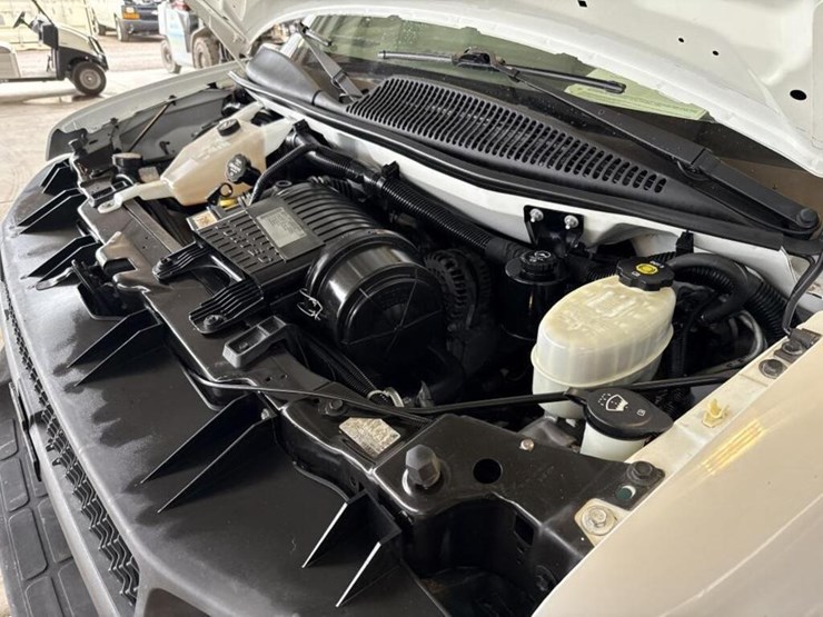 2014-chevrolet-express-2500-image-16
