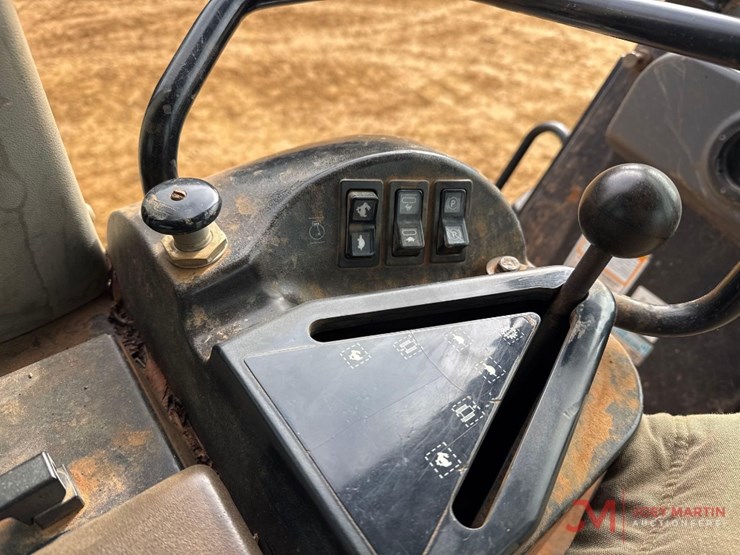 caterpillar-953c-image-28