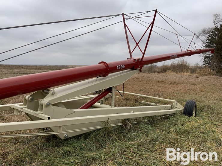 2019-buhler-farm-king-1395-image-12