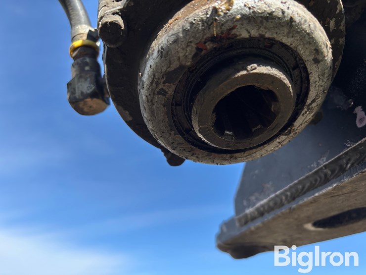 hesston-1265-image-11